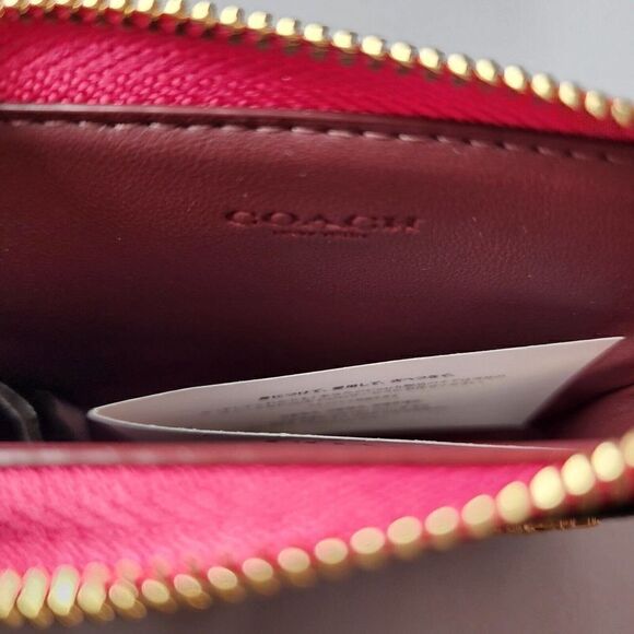 NWT Coach C0058 Zip Card Case Hot Pink Signature Cerise - Picture 3 of 4